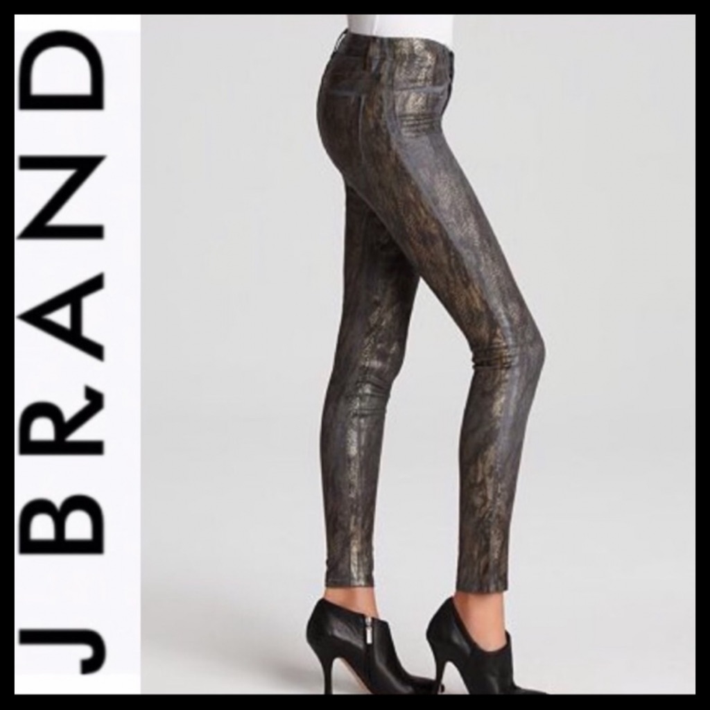 J Brand Snakeskin Denim Legging In Gray Golden